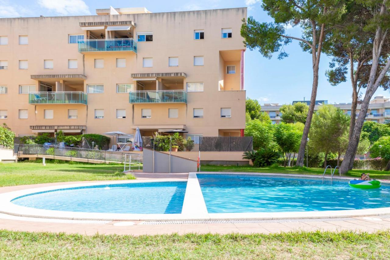 Homes & Go Golden Pineda *
