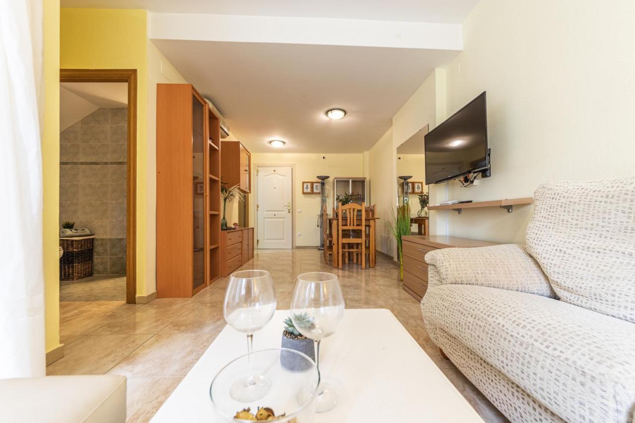 Homes & Go Golden Pineda *