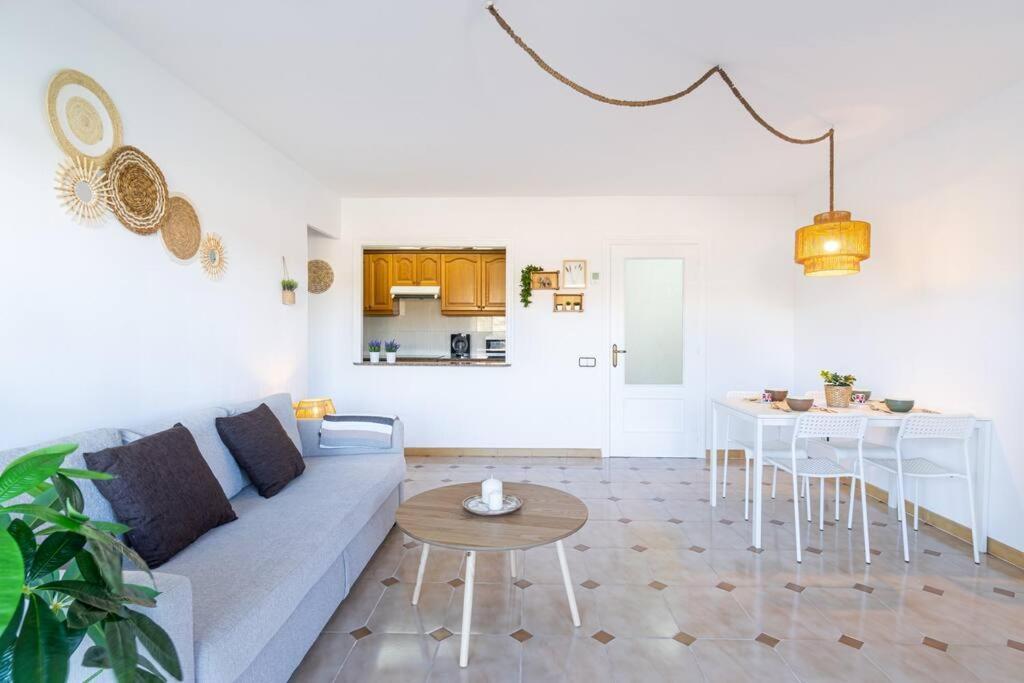 1ºlineamar-exclusive-bbq-wifi-relax-portaventura6 * Salou