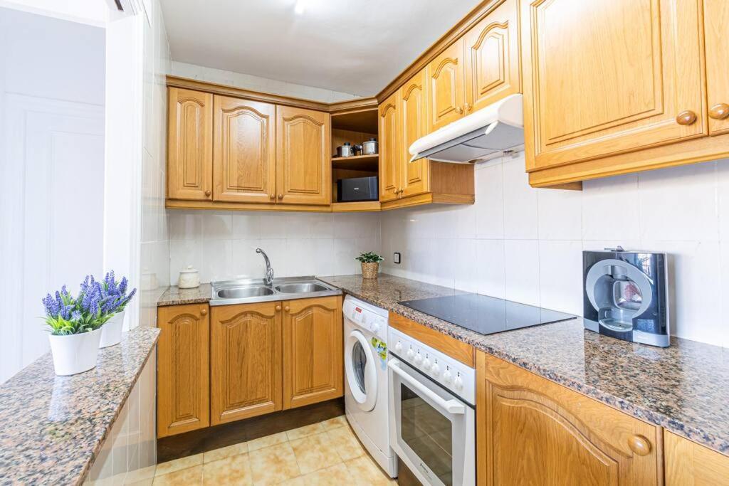 1ºlineamar-exclusive-bbq-wifi-relax-portaventura6 Apartamento Salou