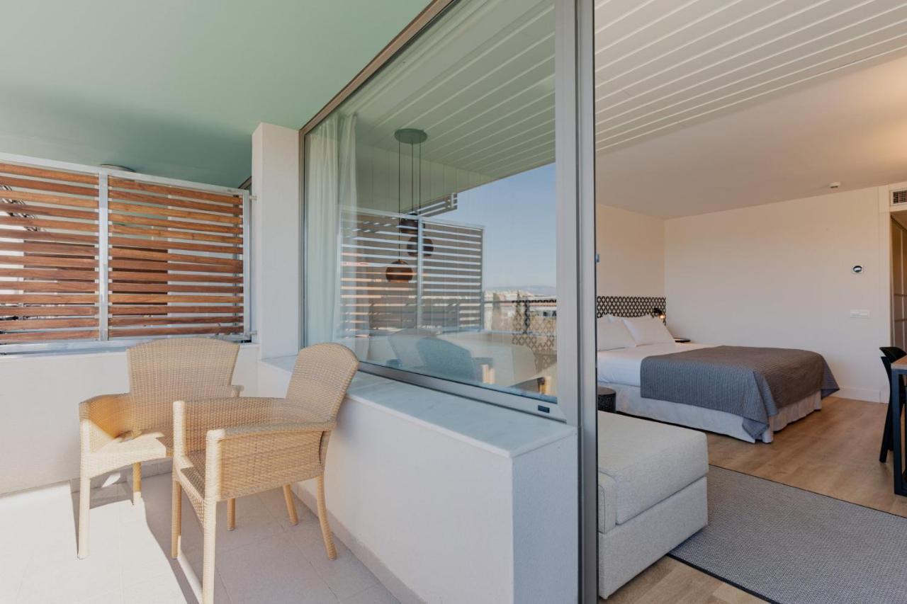 Magnolia - Adults Only 4*