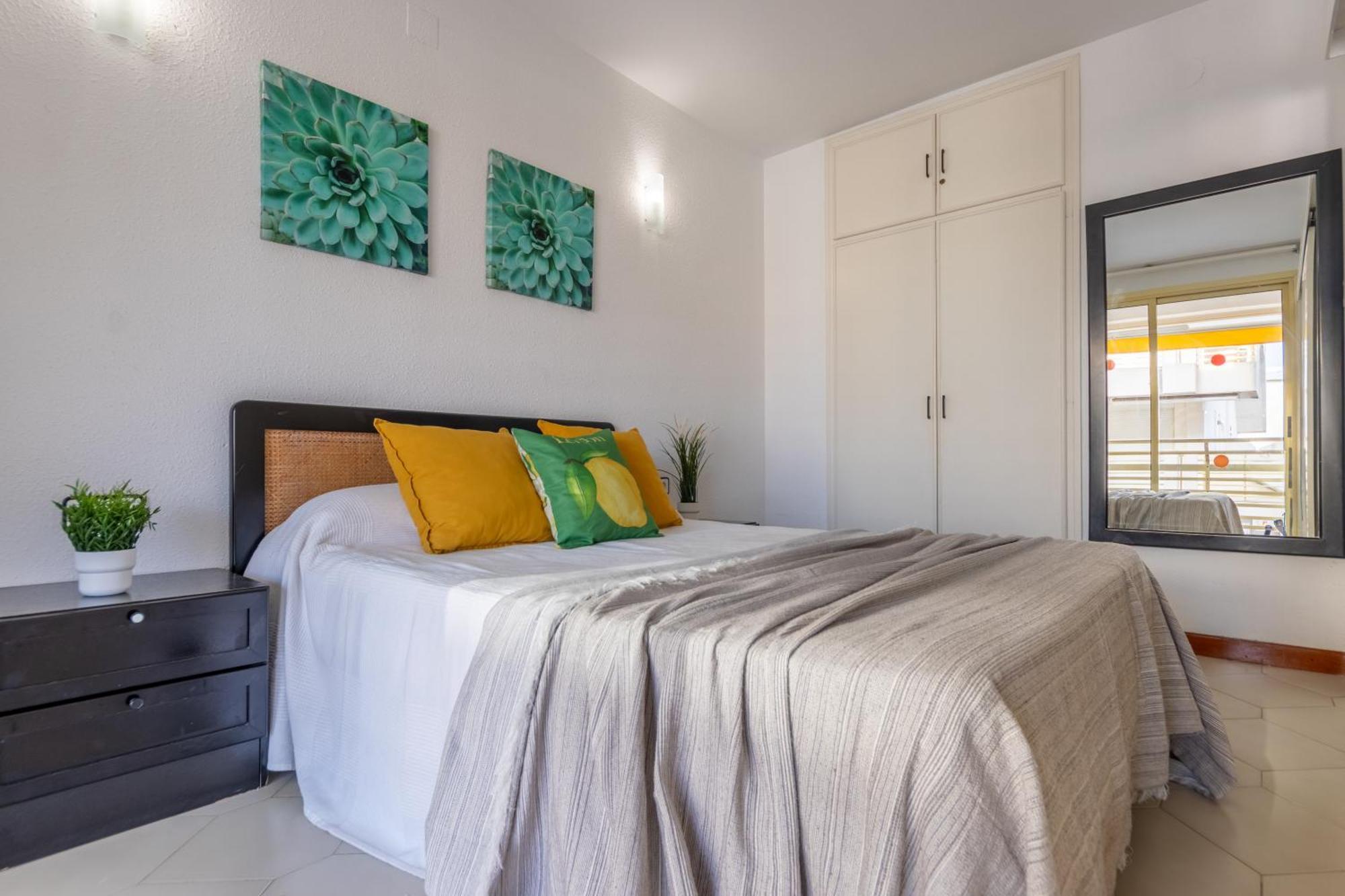 Novelty Iii Arysal 4 Apartment *