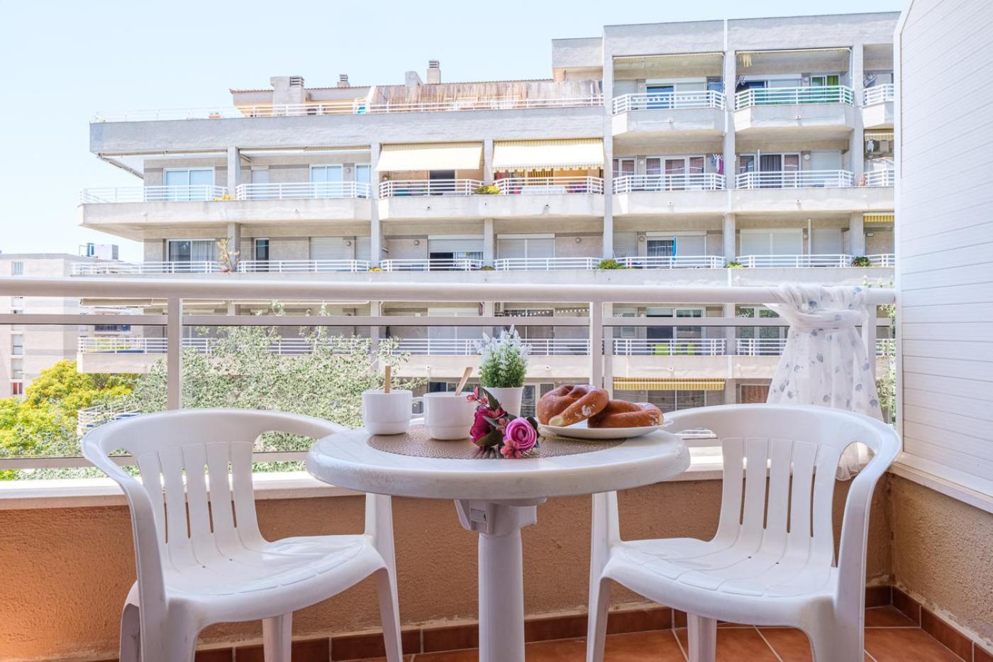 Aparthotel California
