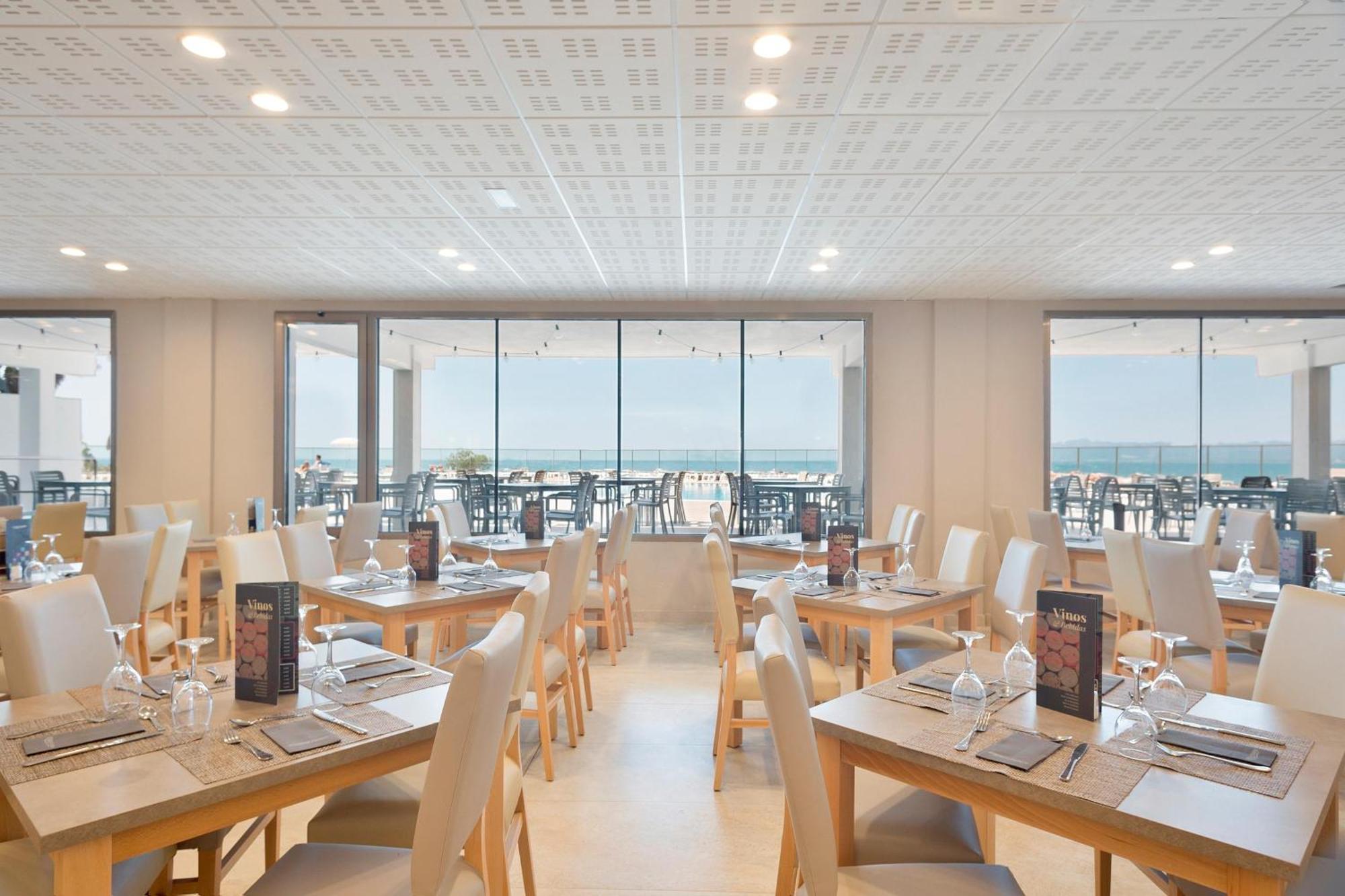 Negresco 4*