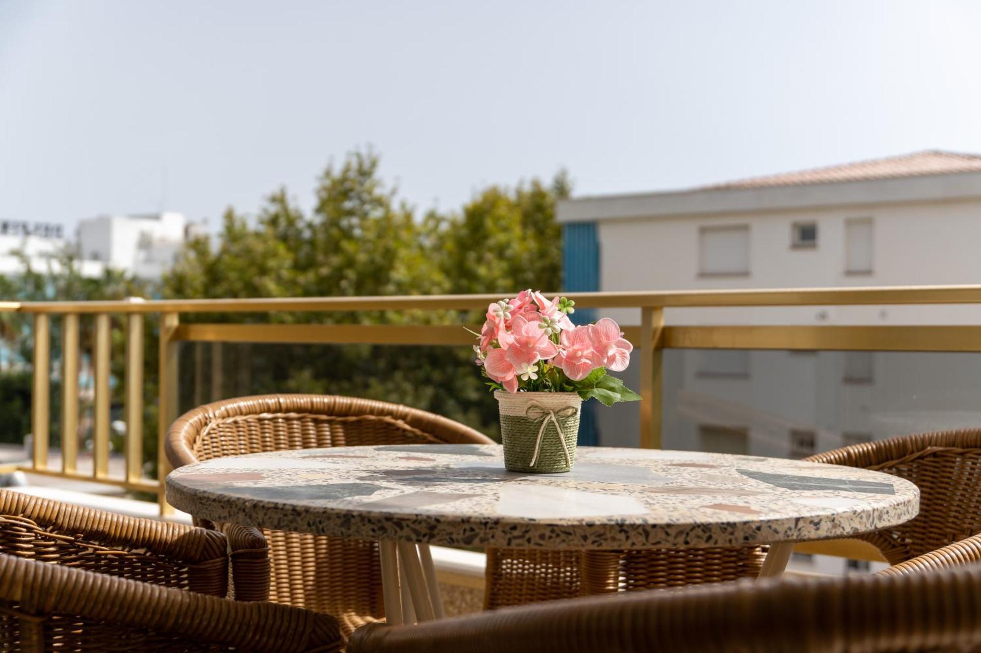 Apartamento Turistmar - Acogedor A Solo 50m De La Playa, *