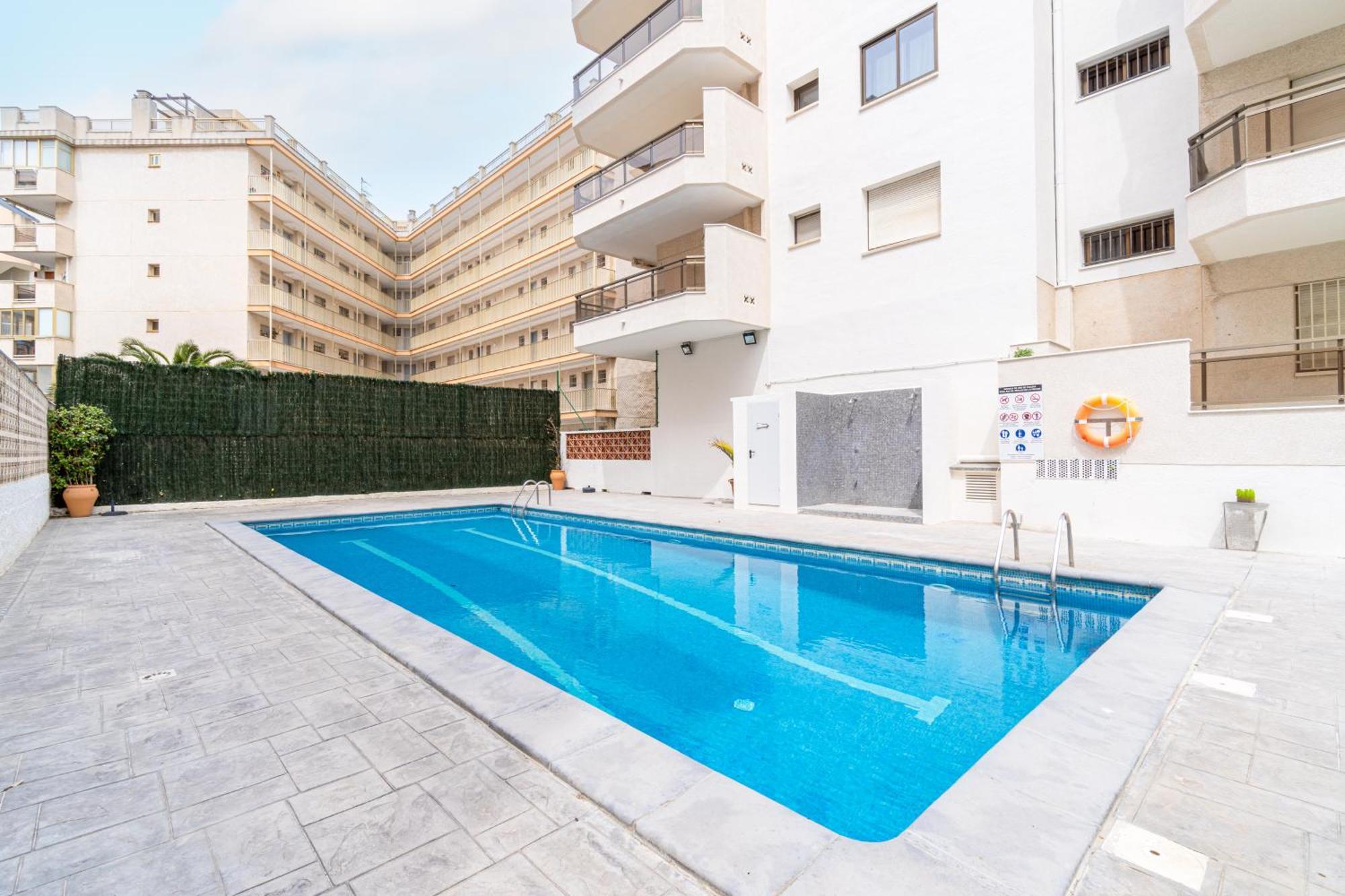 Apartamento Turistmar - Amplio En Con Piscina, A 2 Minutos De La Playa Salou
