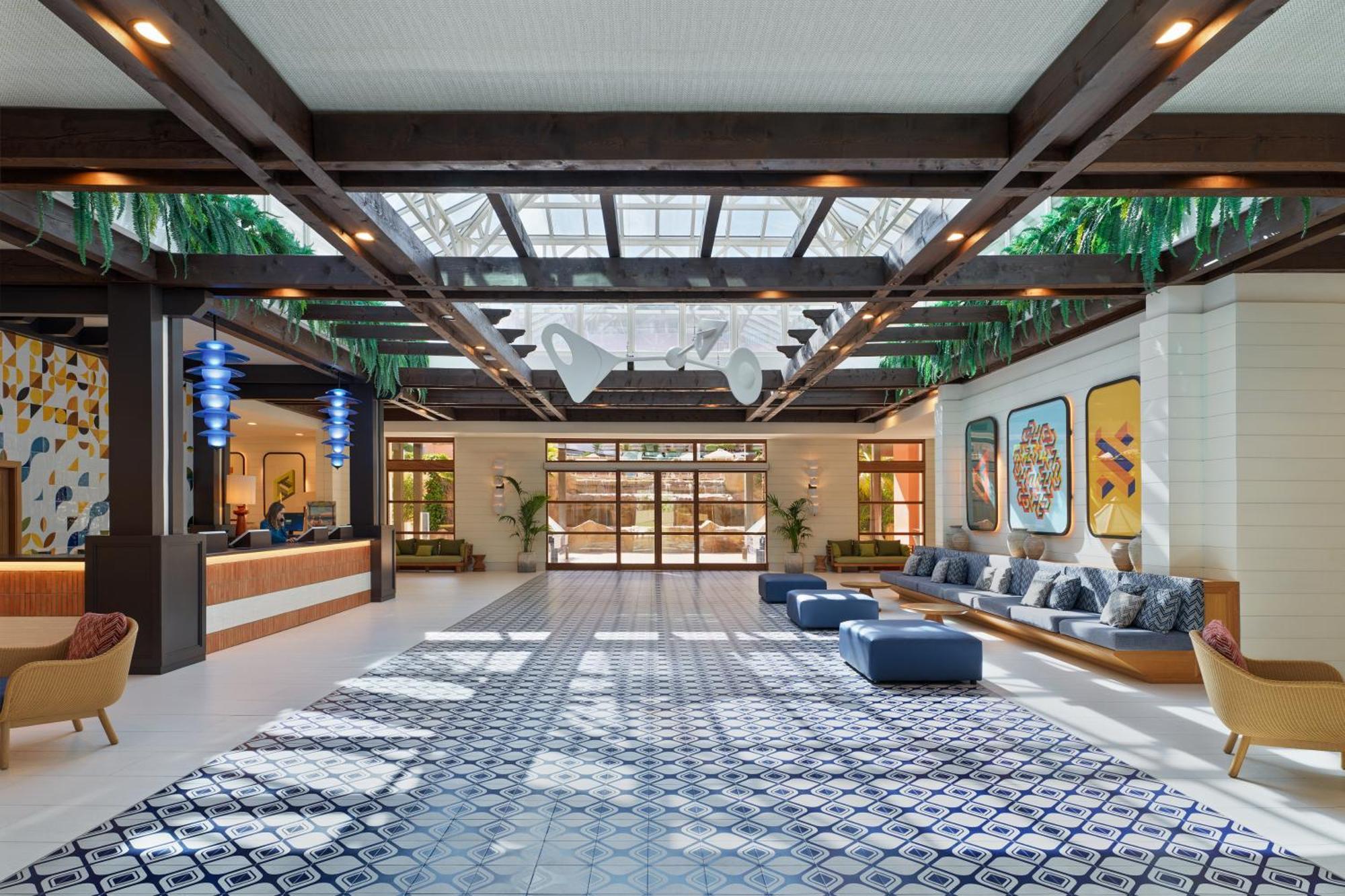 H10 Mediterranean Village Hotel 4*
