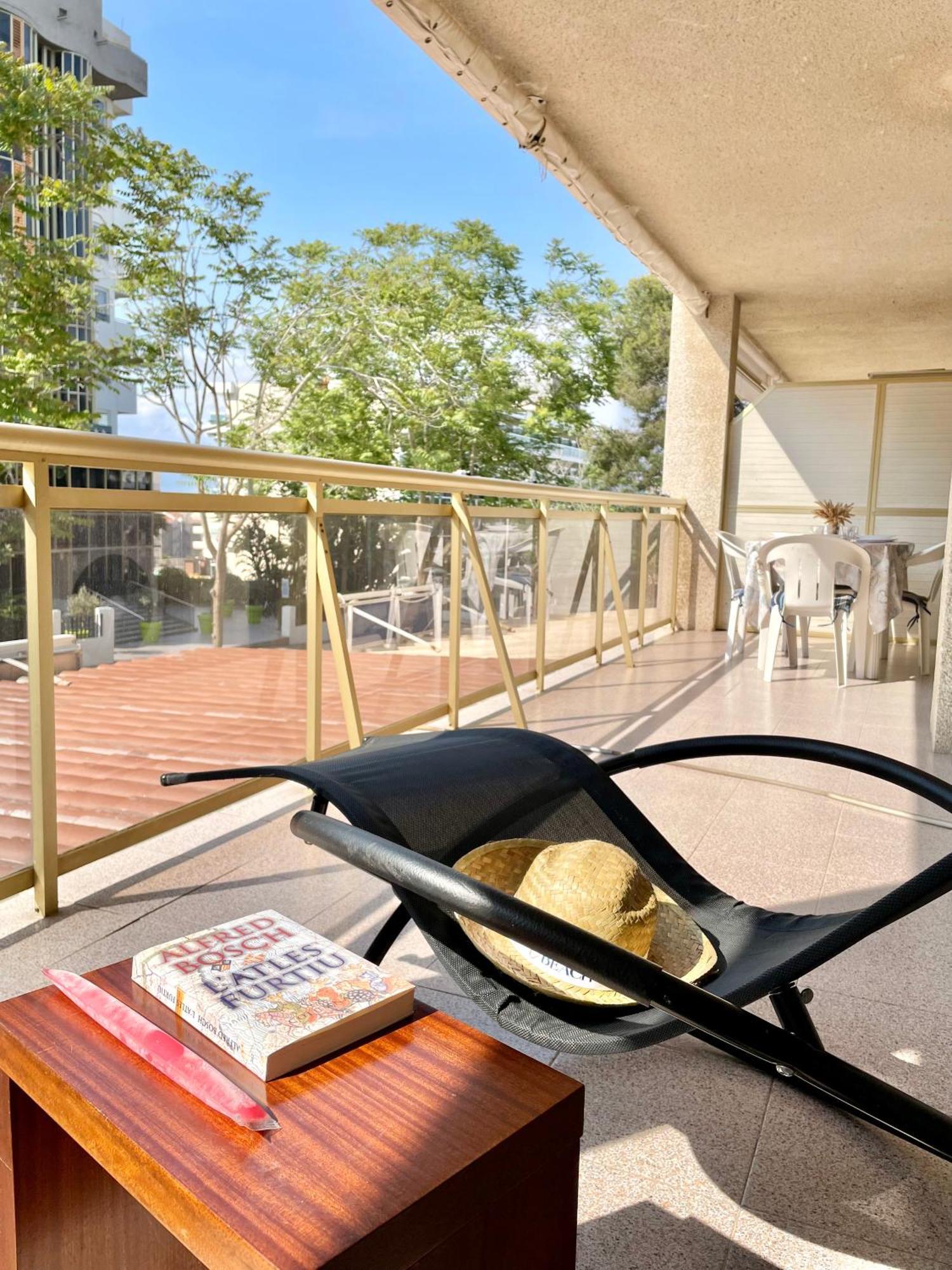 Amb Piscina Apartment *