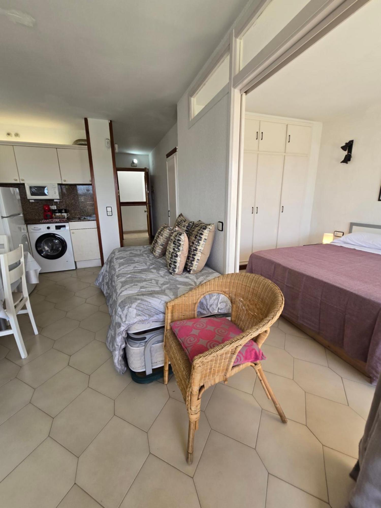 Novelty Apartment *