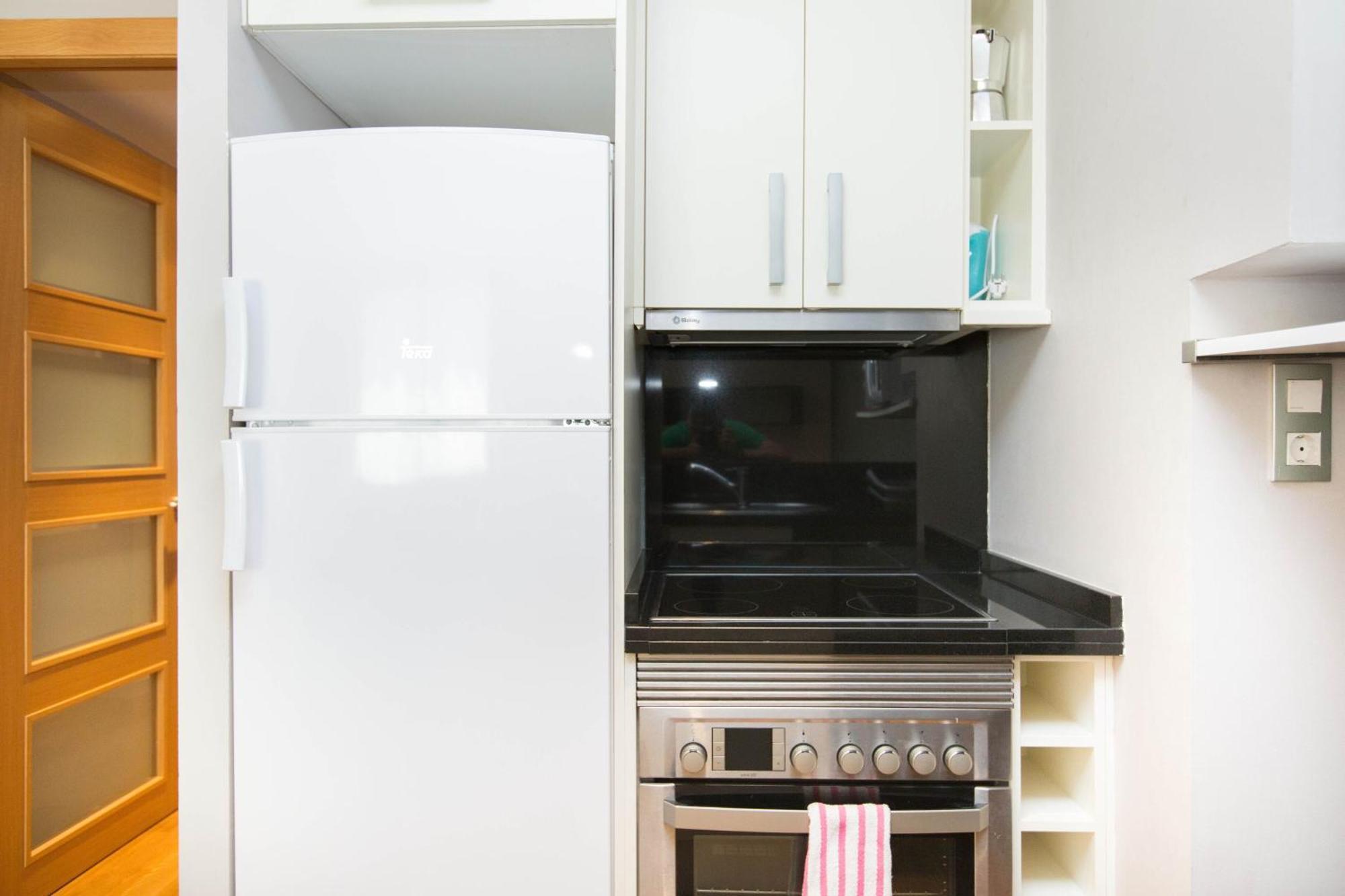 Apartamento Apartamento En Edificio Capote, - Ideal Para Familias