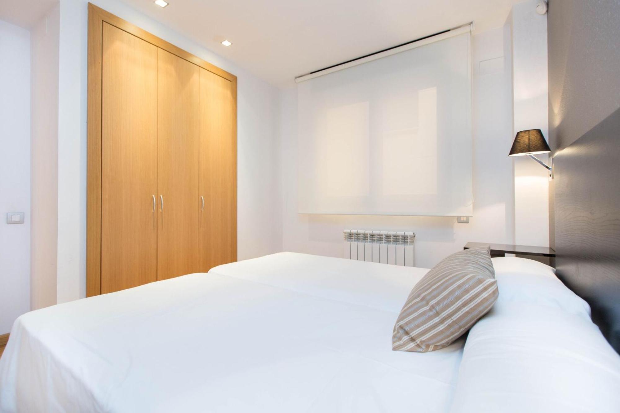 Apartamento En Edificio Capote, - Ideal Para Familias Apartamento
