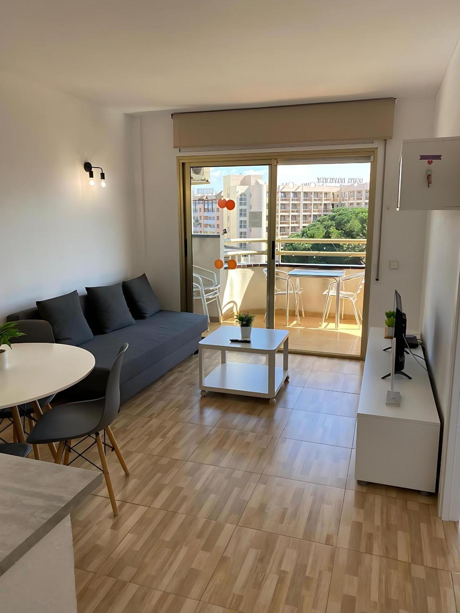 Apartamento 520 - Golden Coast Paradise *