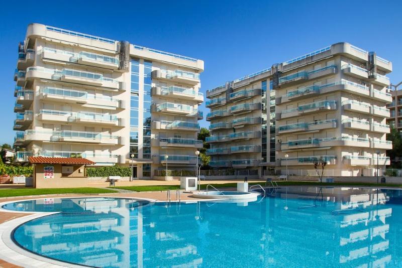 Rentalmar Larimar Apts 2* Salou