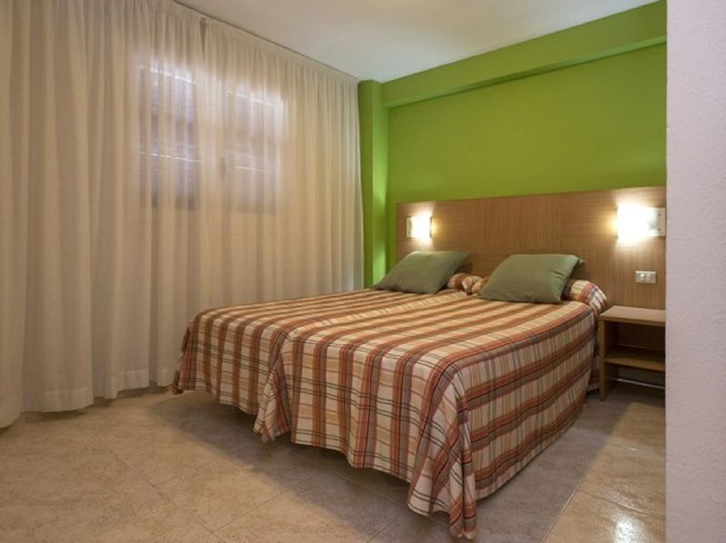 Aparthotel California