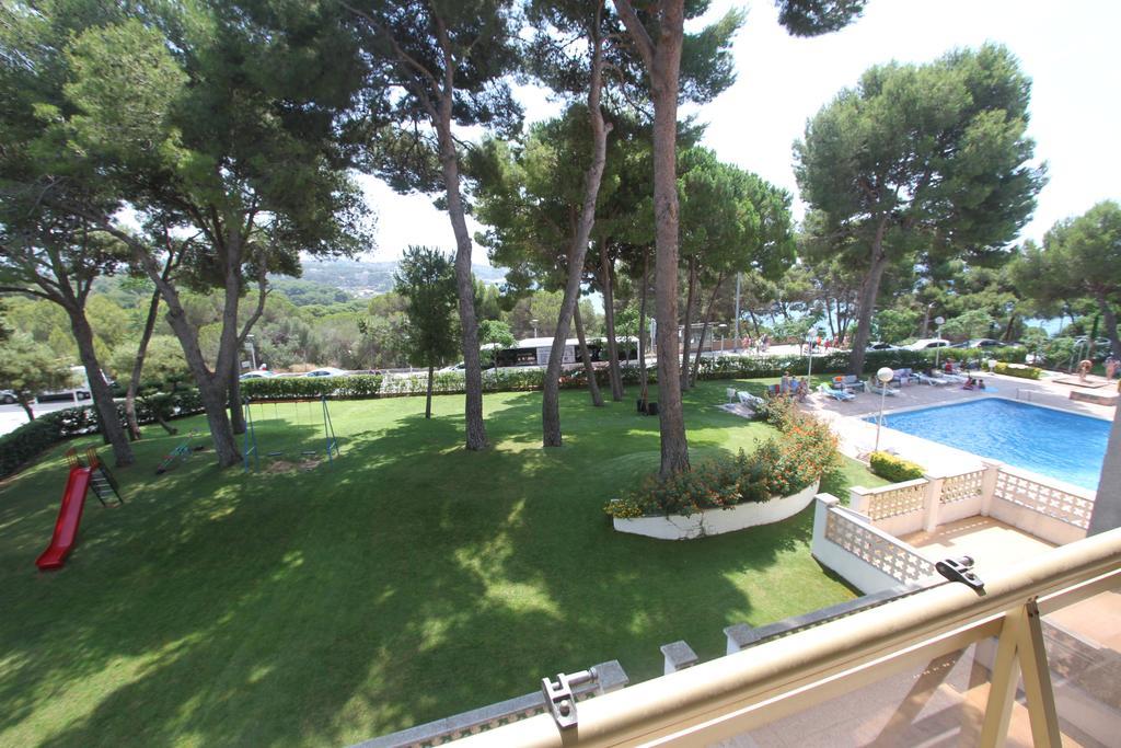 For A Cala Dorada *