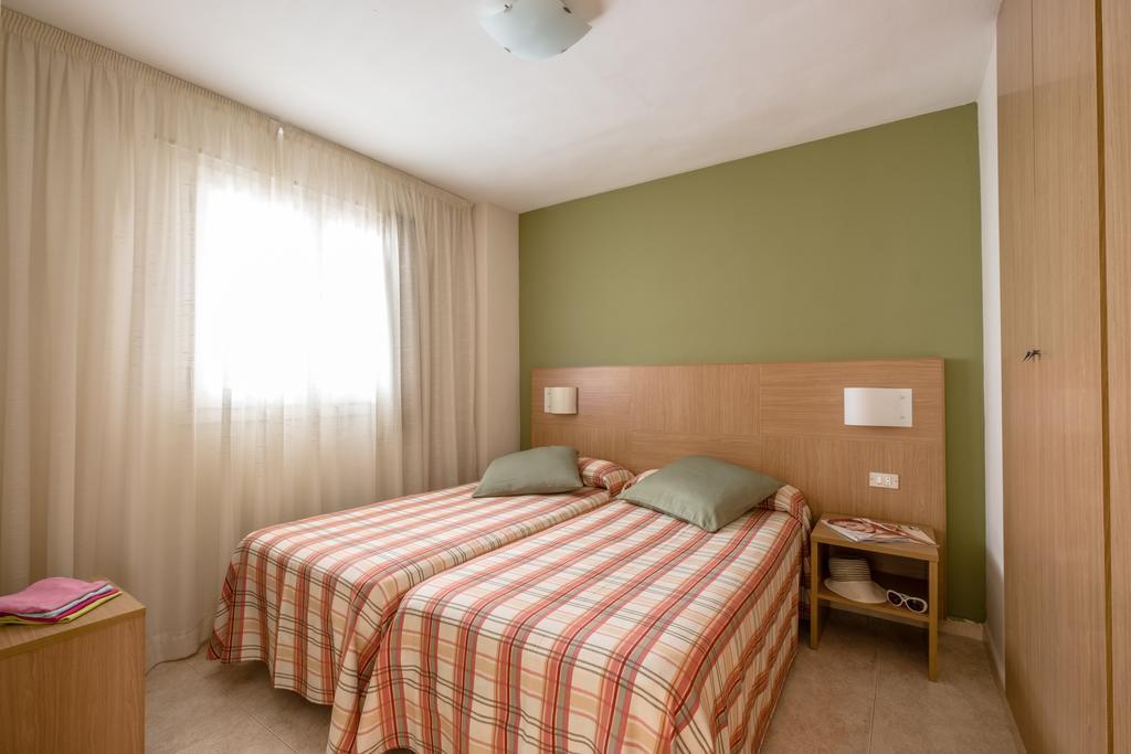Aparthotel California