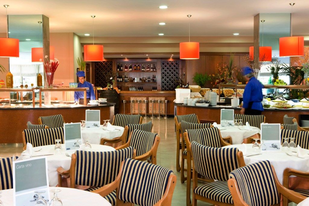Hotel H10 Princess 4*