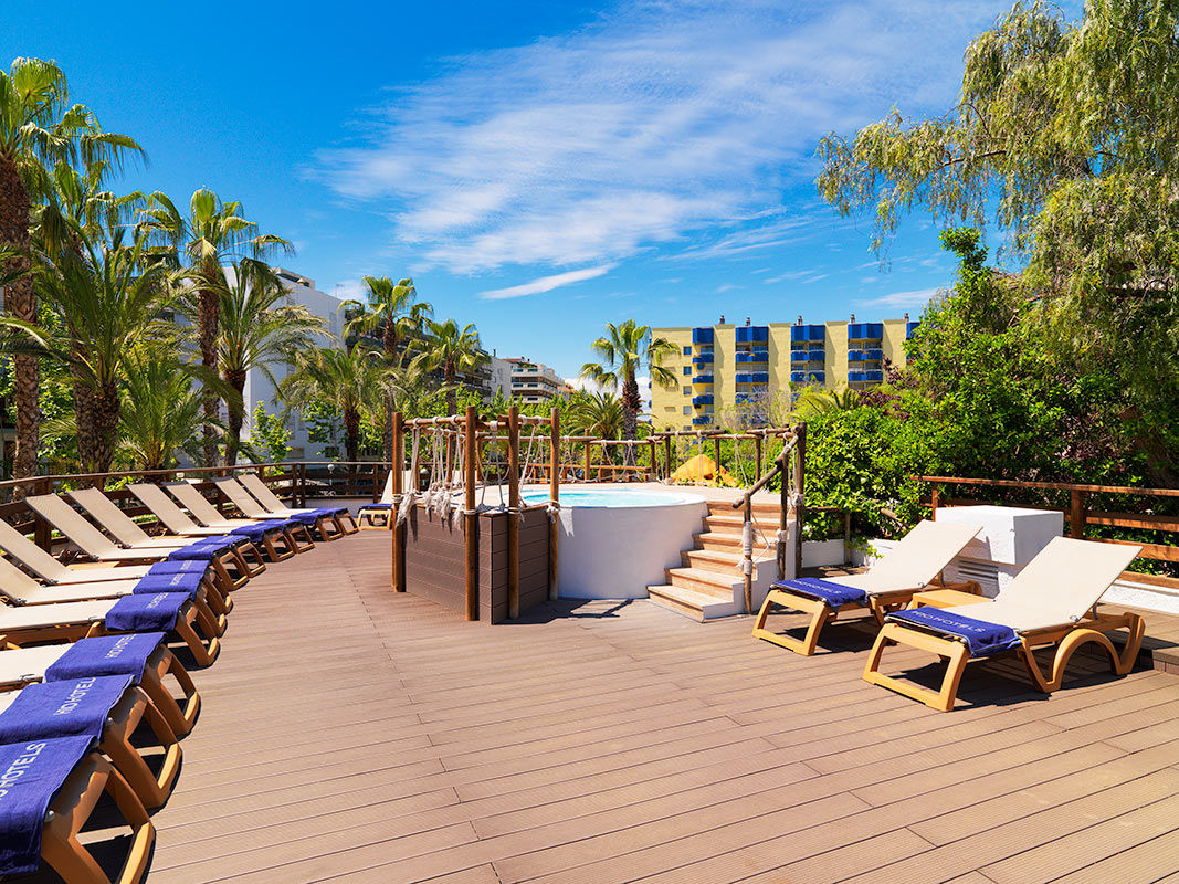 Hotel H10 Princess 4*
