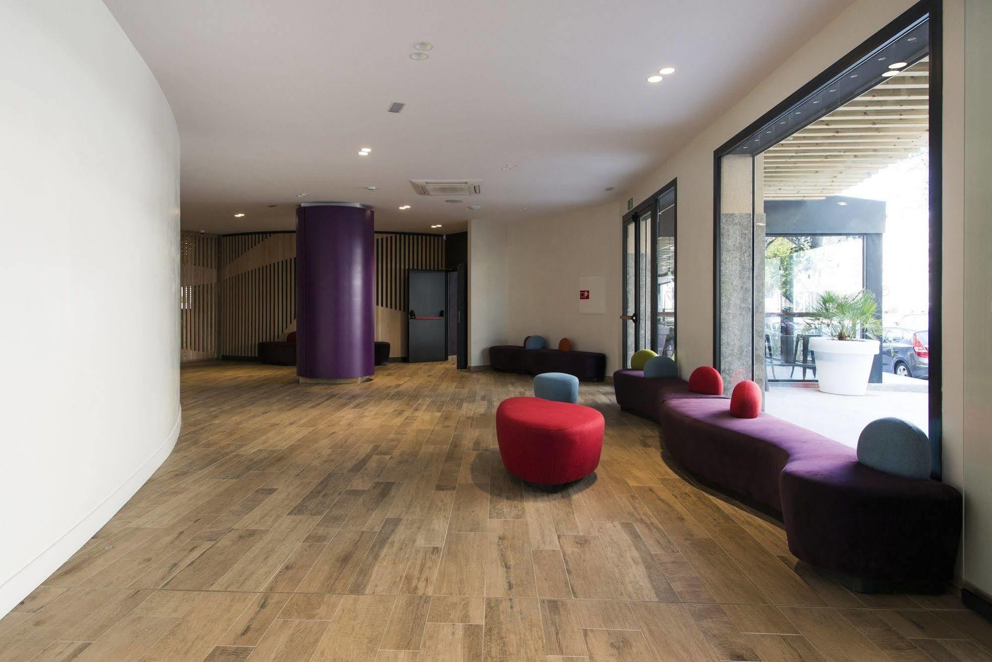 California Aparthotel