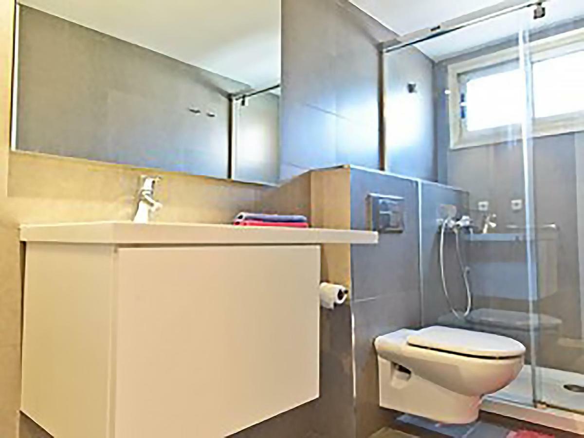 Apartment Main *