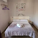 Hostal La Cabaña