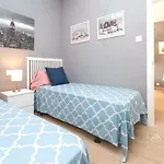 S12 - Beach Front Apartment --Free Wifi-