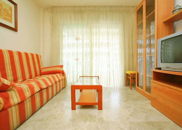 Apartamentos Ventura Village Park