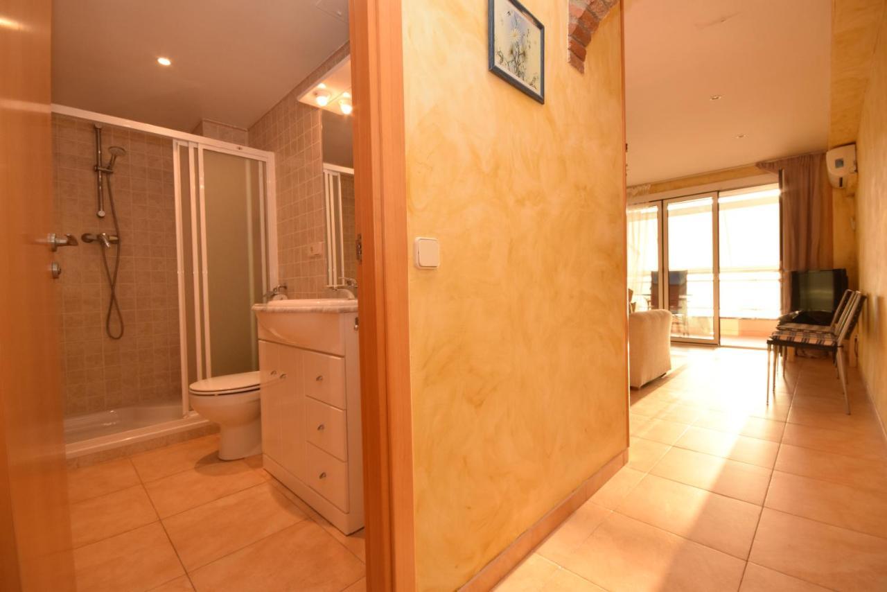 Gicd Gavina Beachfront Apartamento *