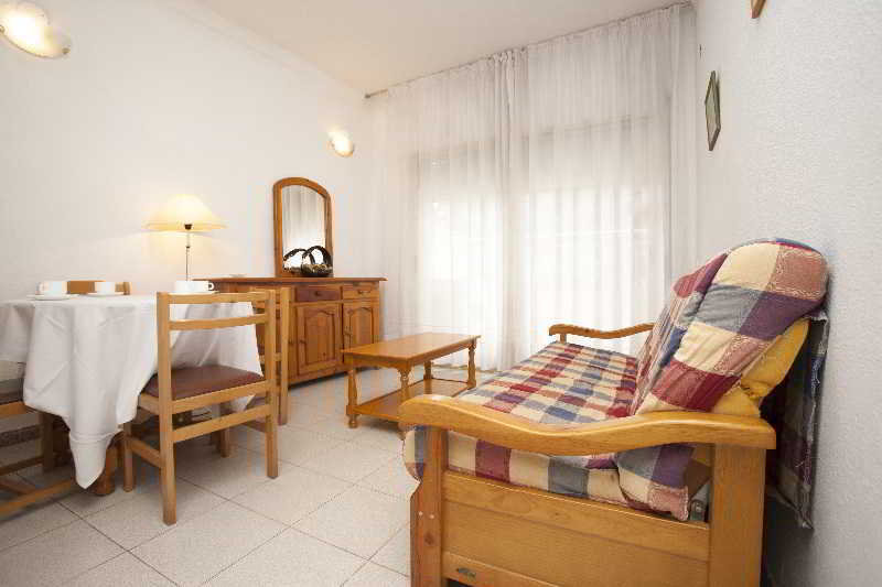 Hotel Arquus Rentalmar