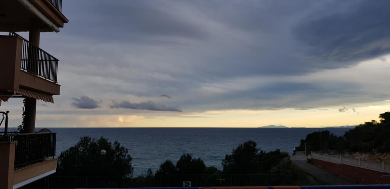 Con Vistas Al Mar *