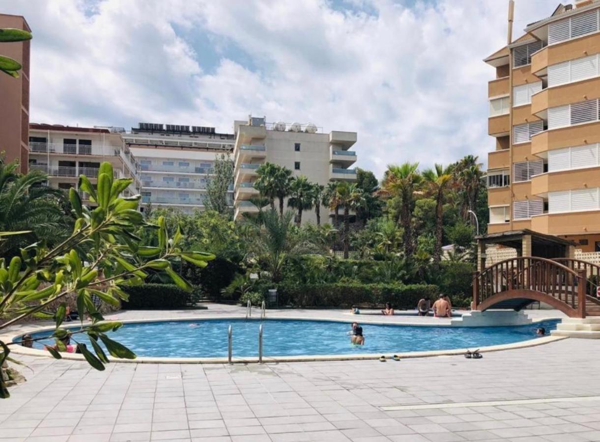 47 * Salou