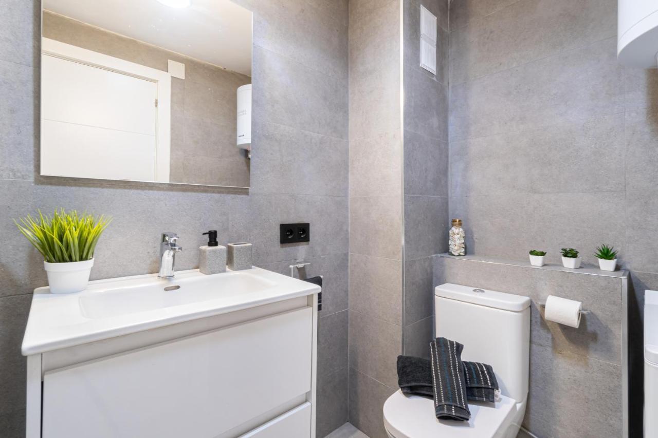 1ºlineamar-2room-novelty-piscina-wifi-portaventura7 Appartement *
