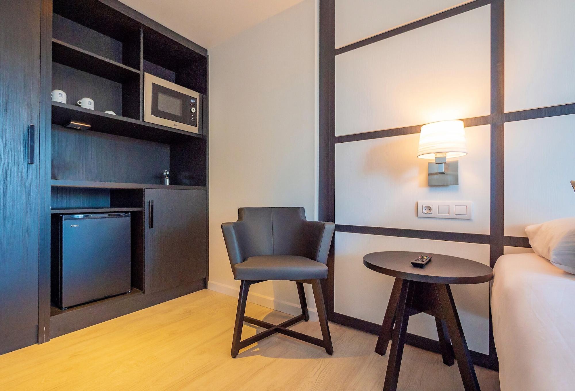 Golden Port & Hotel 4*