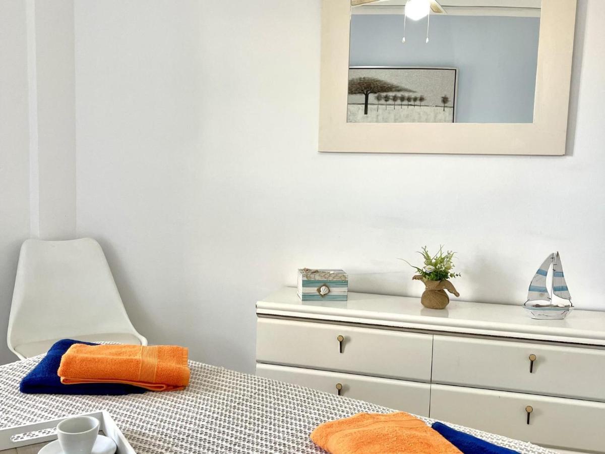 Apartbeach Anagabu Frente Playa Y Gran Terraza Appartement