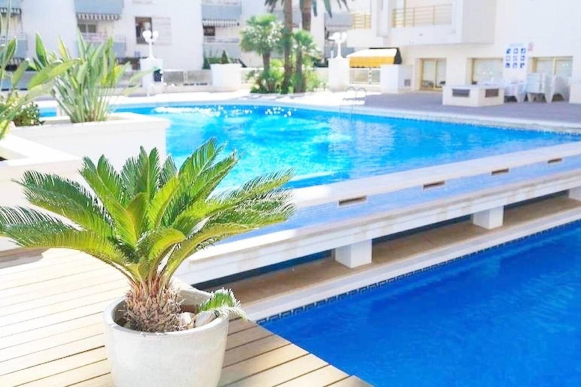 Charming Near - - 50sqm - Pool *