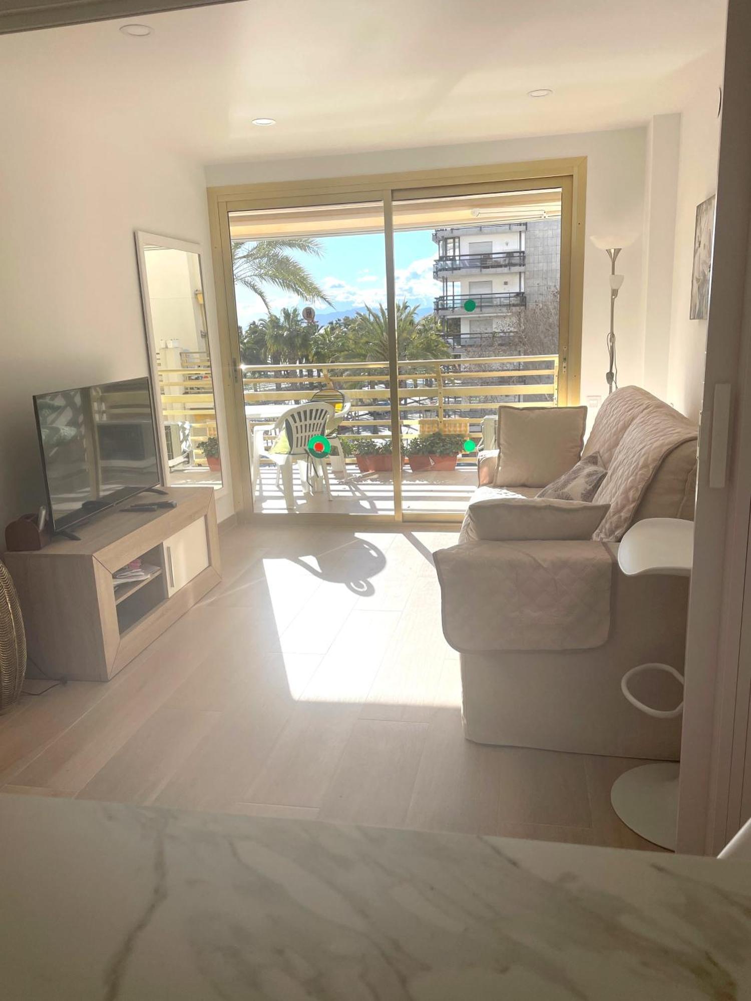 Charming Near - - 50sqm - Pool Apartamento Salou