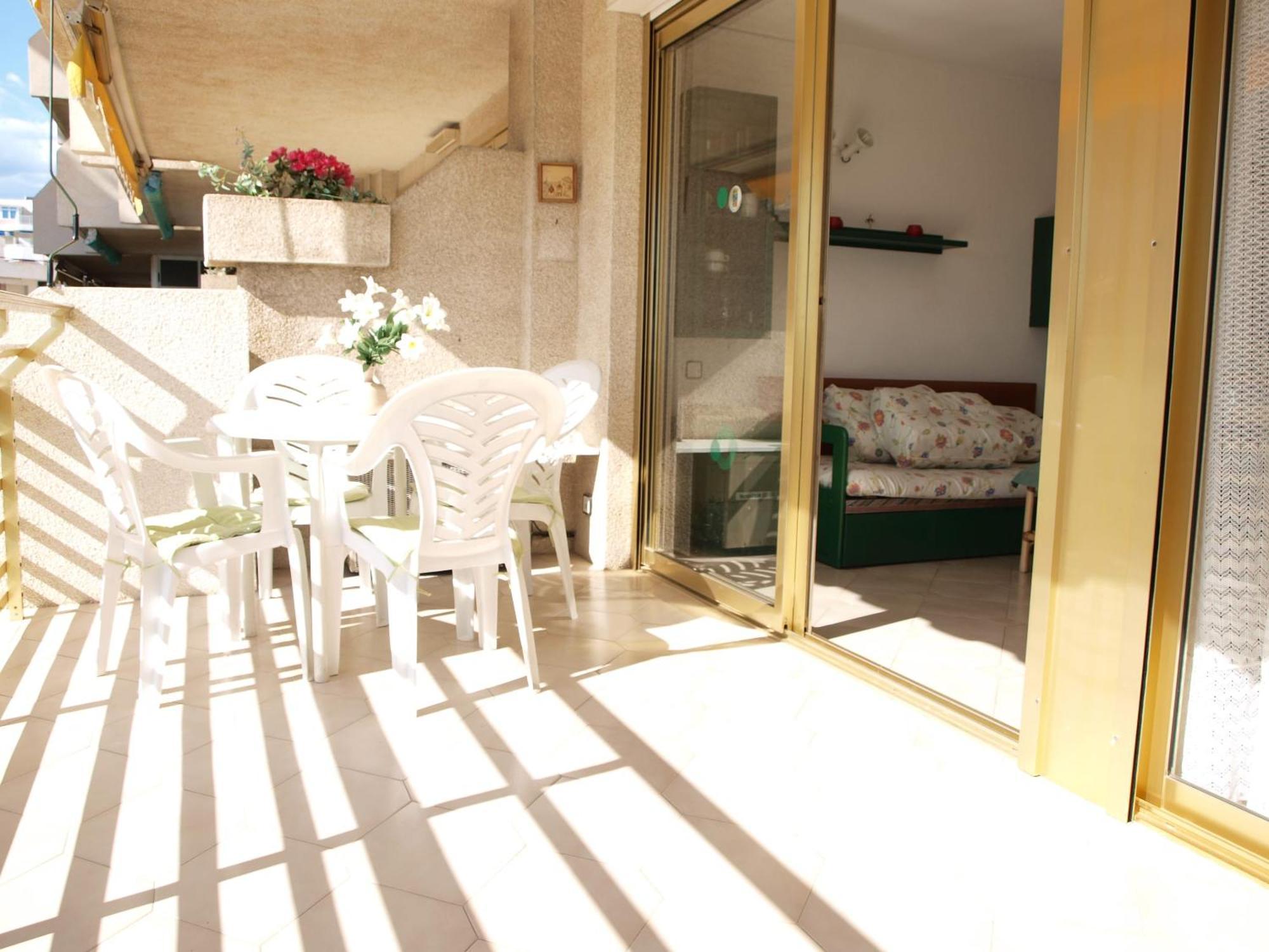 Charming Near - - 50sqm - Pool *