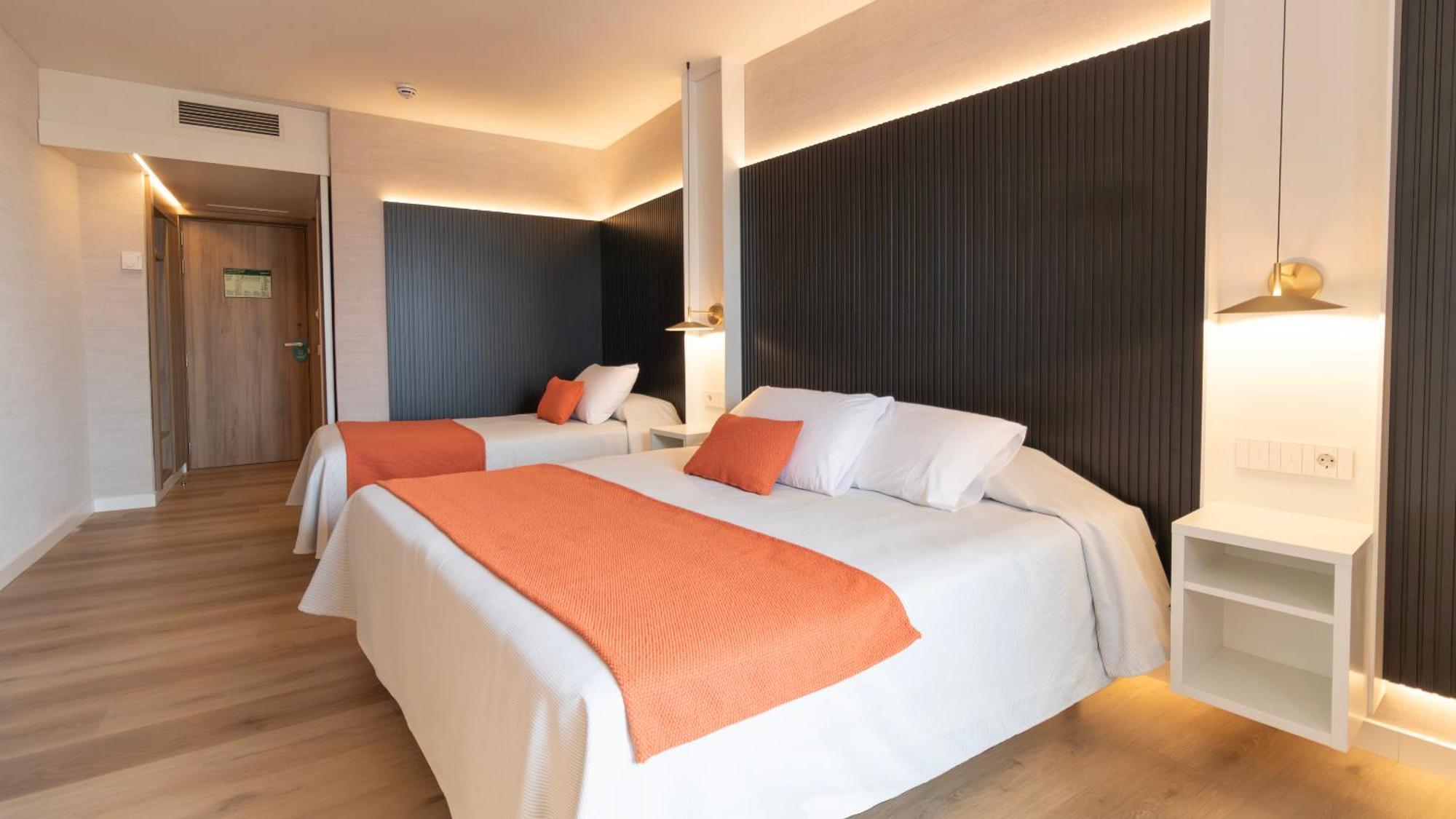 Golden Port & Hotel 4*