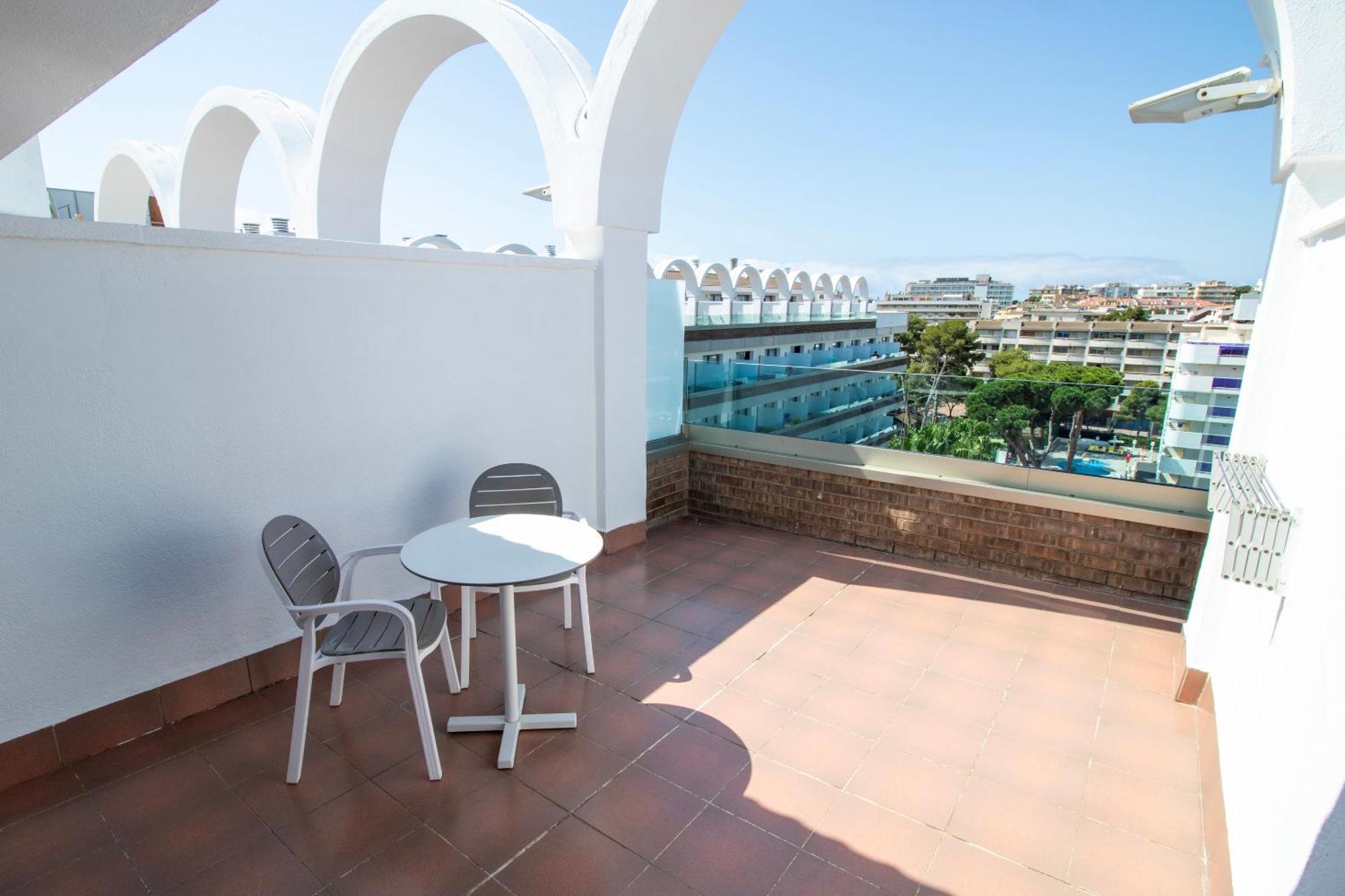 Golden Port & 4* Salou