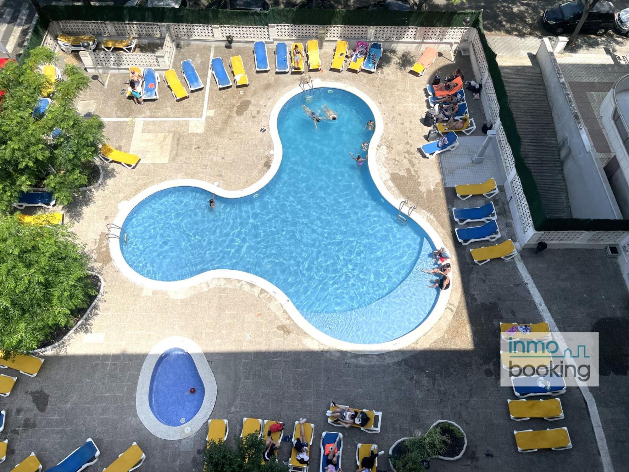 Arquus Family , Climatizado Y Con Piscina Apartment