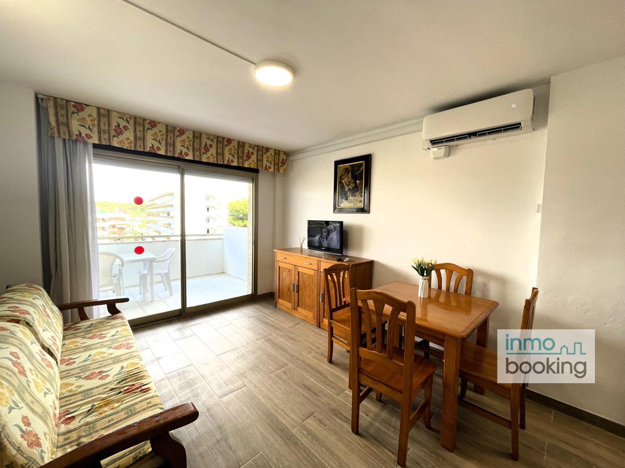 Arquus Family , Climatizado Y Con Piscina Apartment *