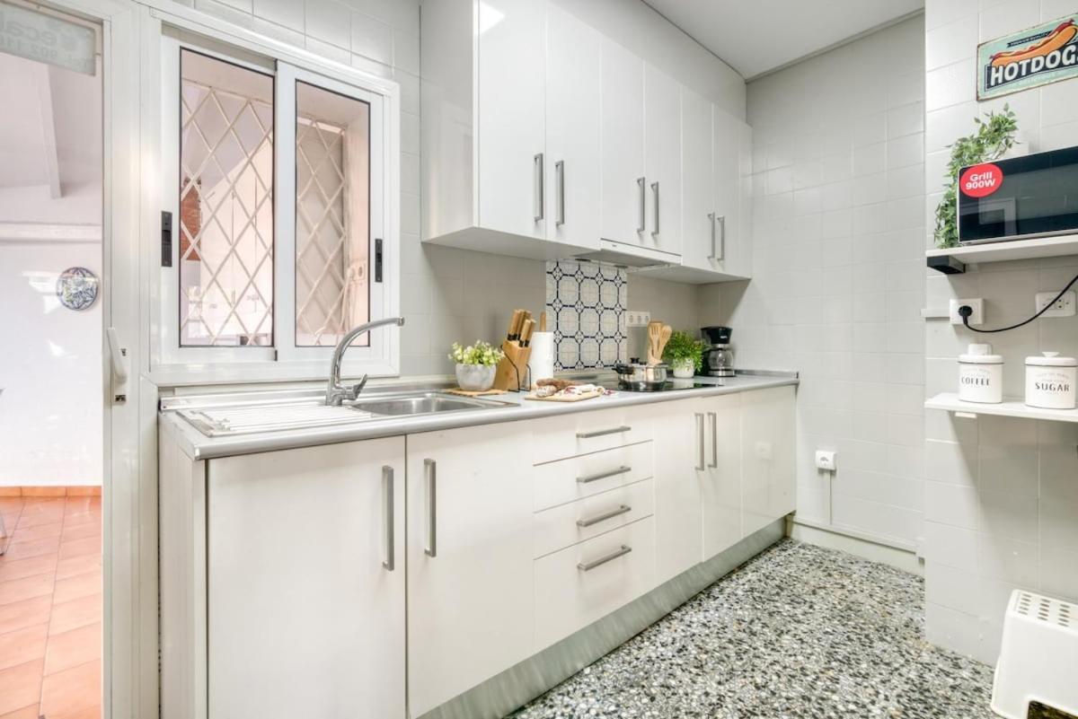 Apartamento Escape To Salou! Pool, Barbecue & 5 Min Away Salou