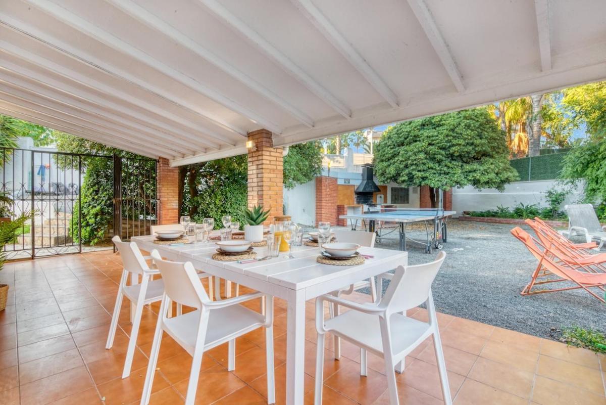 Escape To Salou! Pool, Barbecue & 5 Min Away Apartamento