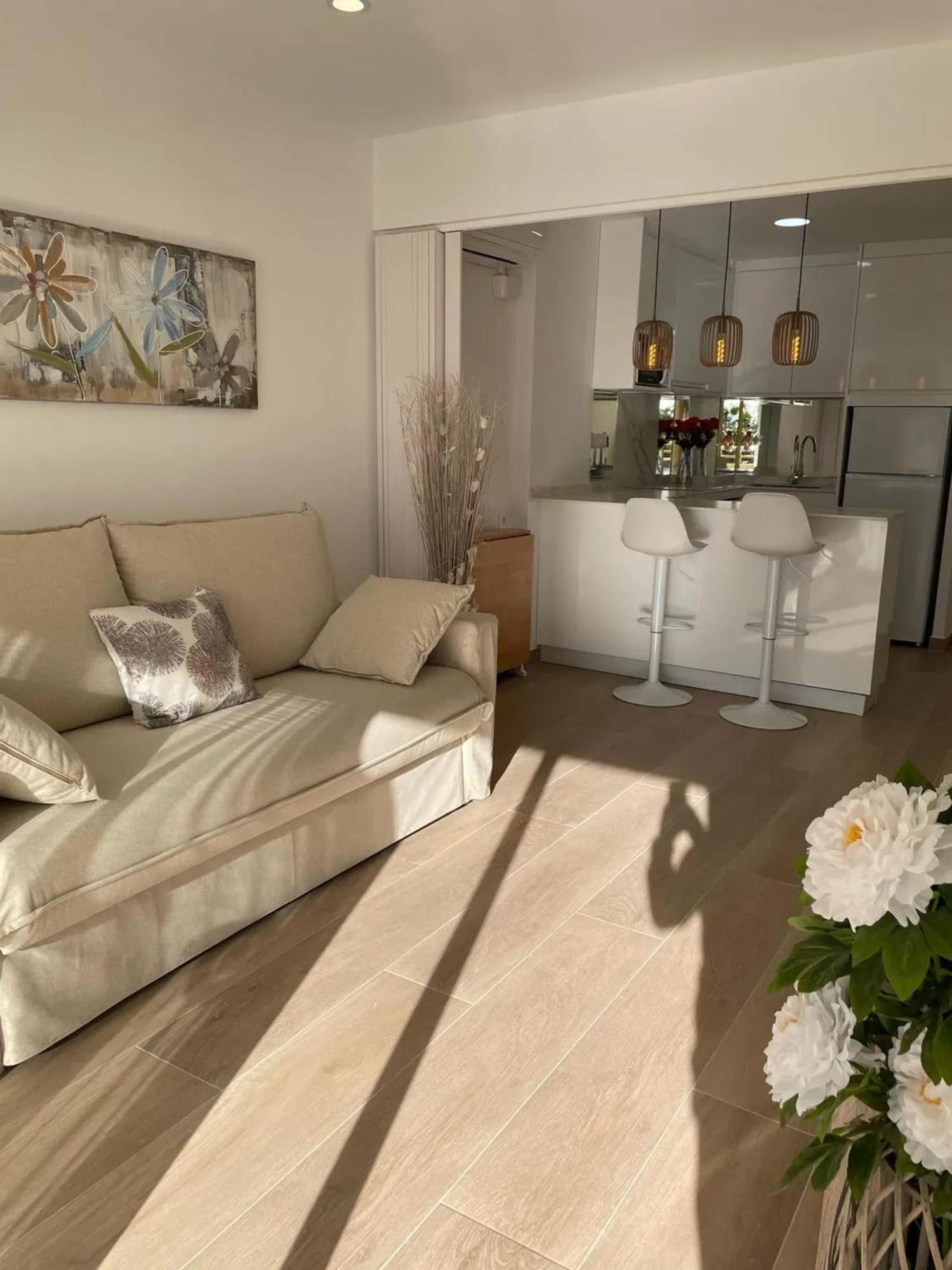 Apartamento Charming Near - - 50sqm - Pool