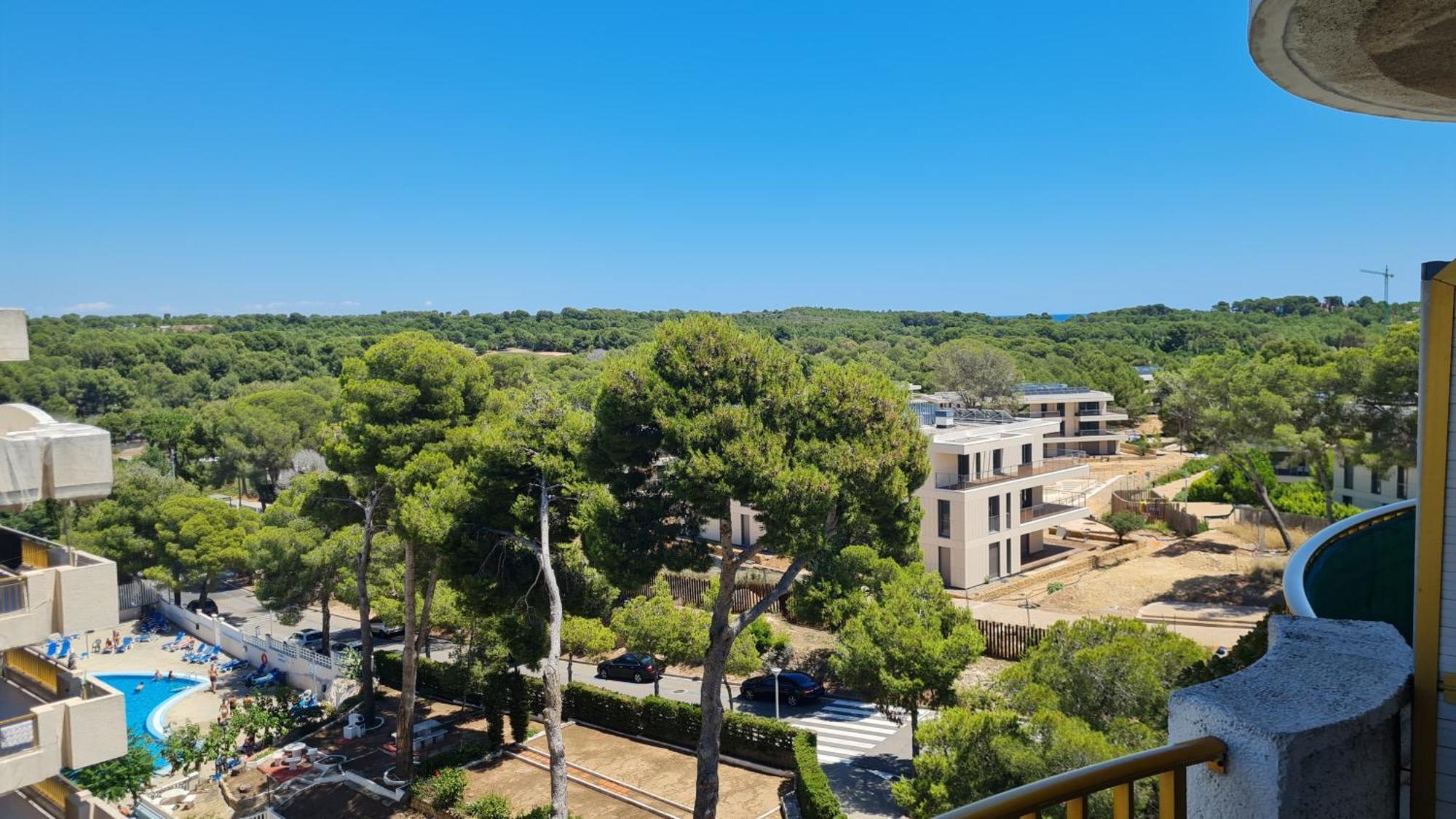 Apartamento Con Piscina En