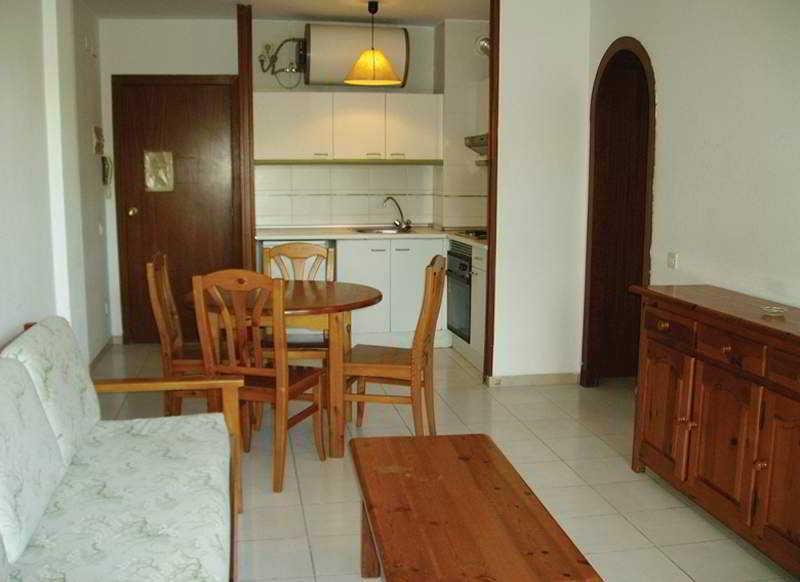 Arquus Rentalmar Salou