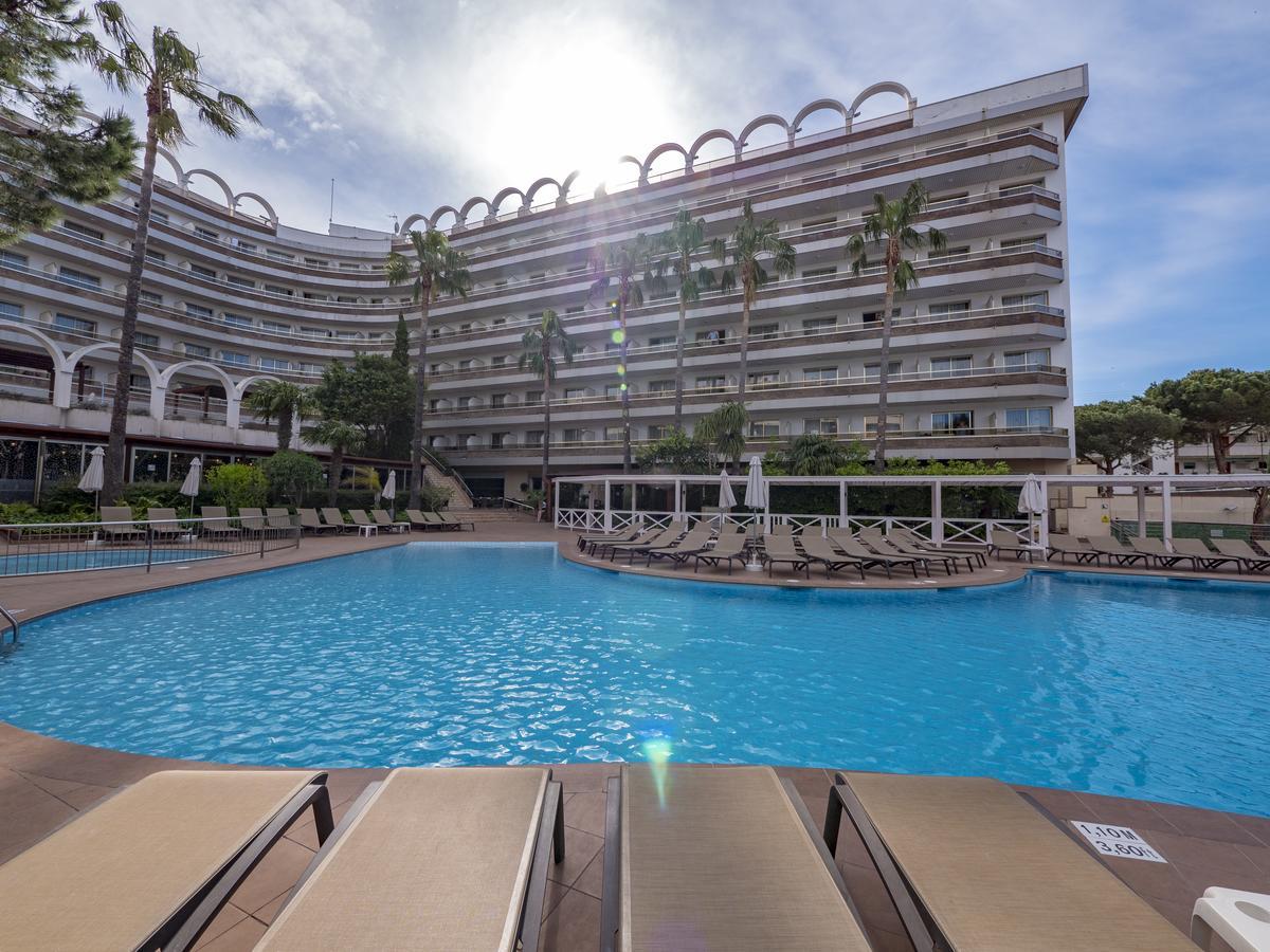Hotel Golden Port & 4*
