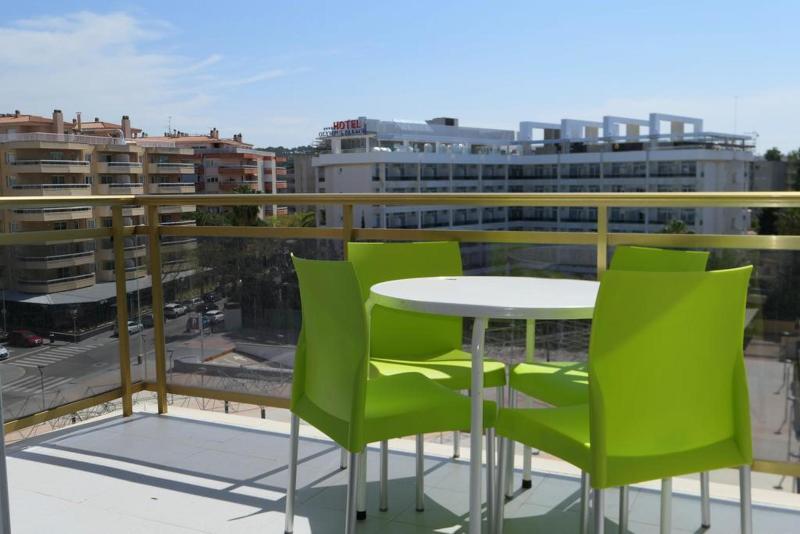 Hotel Roulette Rentalmar 2*
