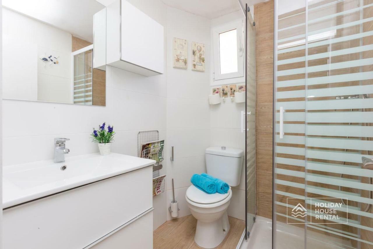 S12 - Front --free Wifi- Apartment Salou